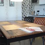 酒店 Zur Faehrbruecke 施特拉尔松德