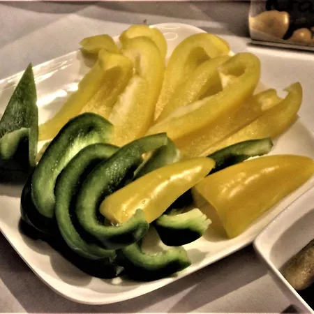 Zur Faehrbruecke Hotel