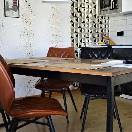 Zur Faehrbruecke Stralsund