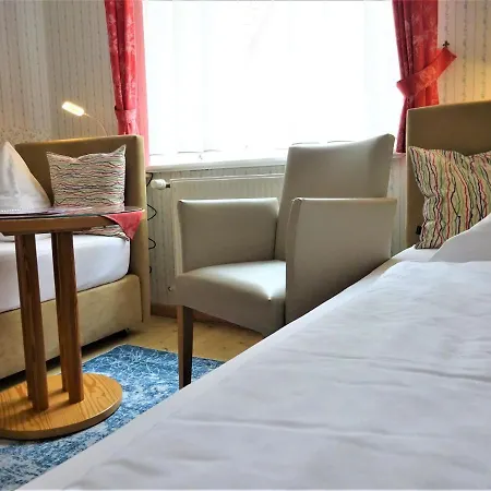 Hotel Zur Fährbrücke Stralsund
