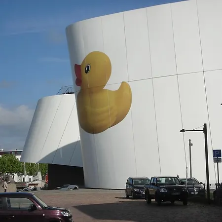 Zur Faehrbruecke Stralsund